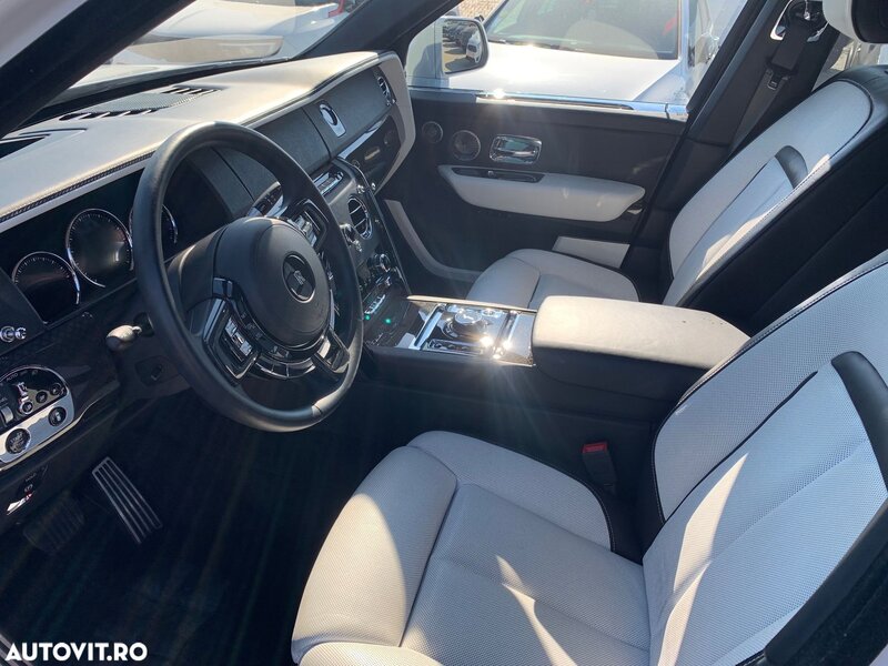 Rolls Royce Cullinan