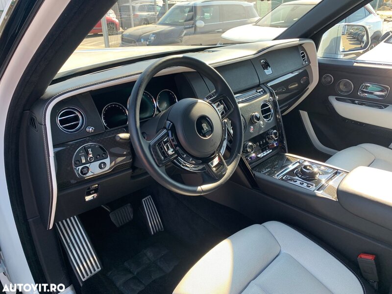 Rolls Royce Cullinan